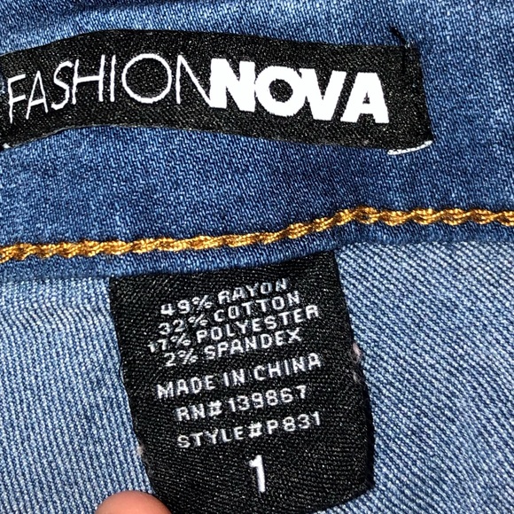 Fashion Nova Canopy Jeans - Picture 3 of 5